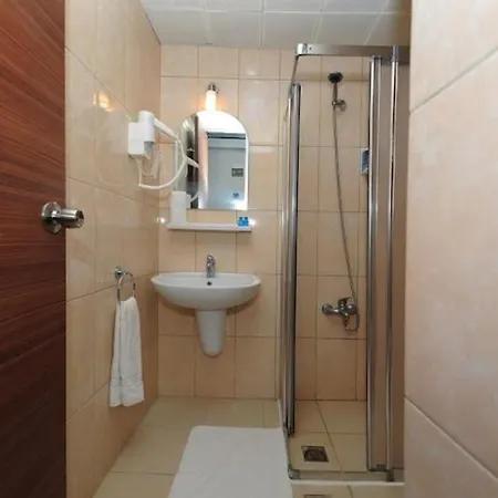 La - La Beiurut Marmaris