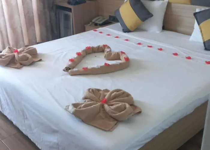 La - La Beiurut Marmaris